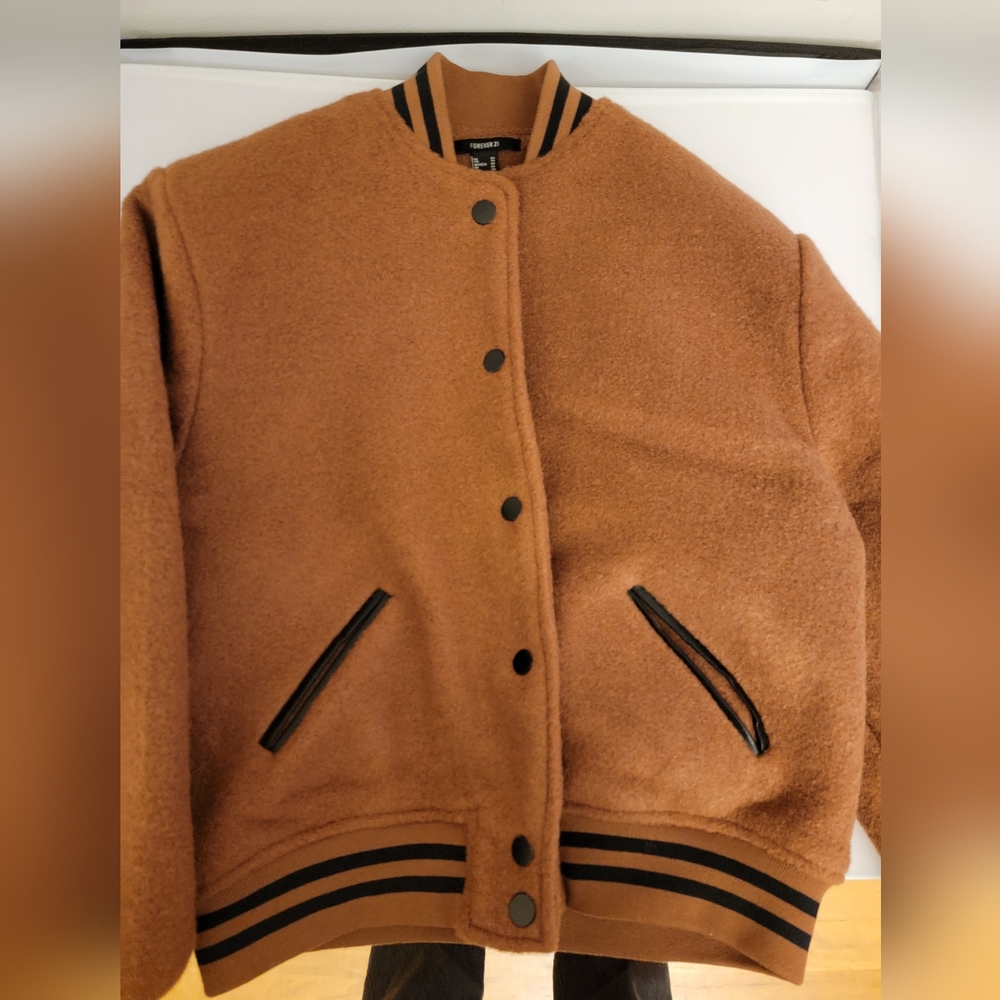 NWT Brown Tan bomber jacket XS Forever 21
